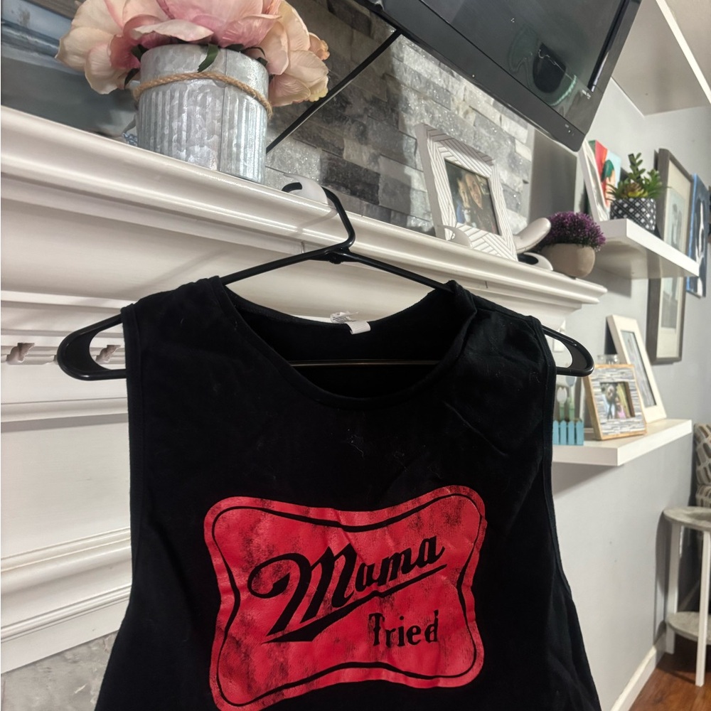 Cropped Custom "Mama Tried" Black Red Tank sz M